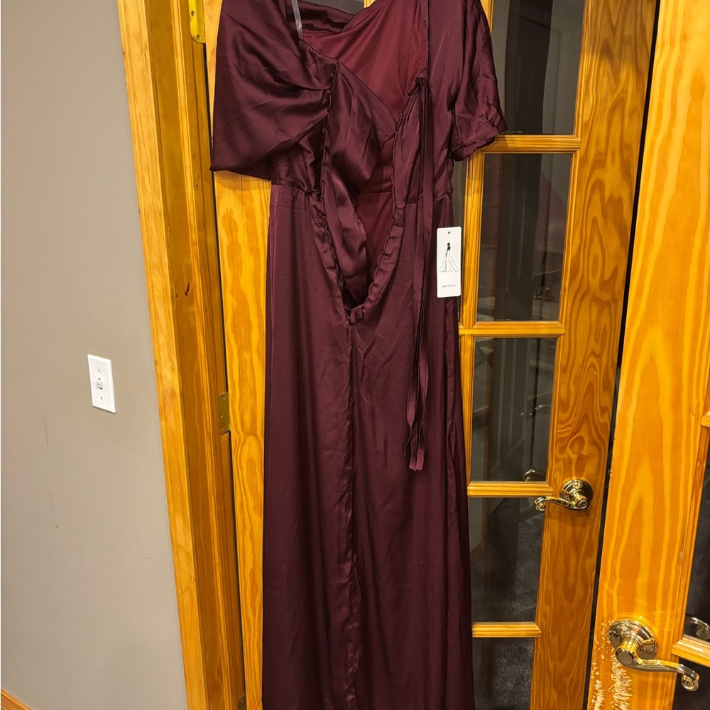 Women’s burgundy Dress - Picture 4 of 7